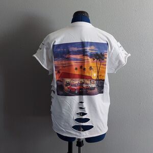IN-N-OUT Burger California Destroyed Distressed T-Shirt Large
